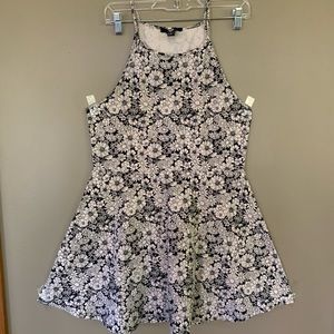 Forever 21 floral halter skater dress size XL